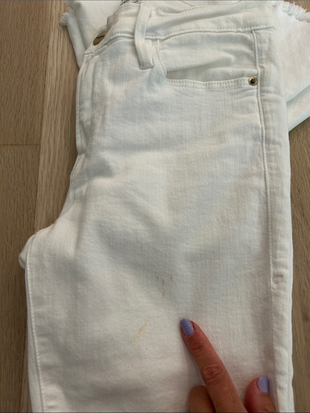 FRAME white denim high-rise jeans with gold button - Picture 5 of 7